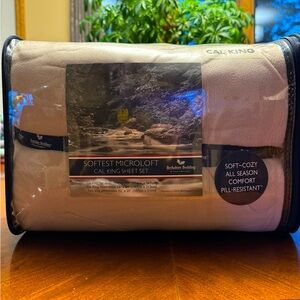 Berkshire Bedding Softest Microloft Cal King Sheet Set